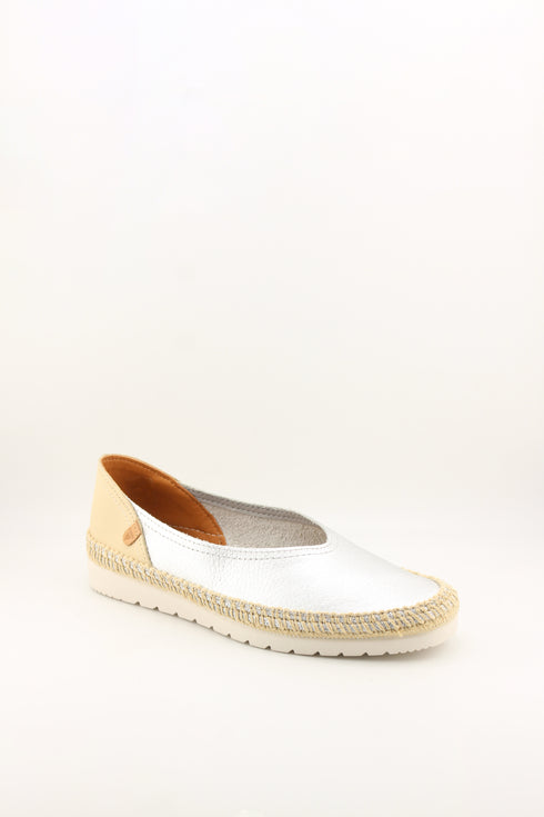 Verbenas Classic Canvas Slip-On Espadrilles